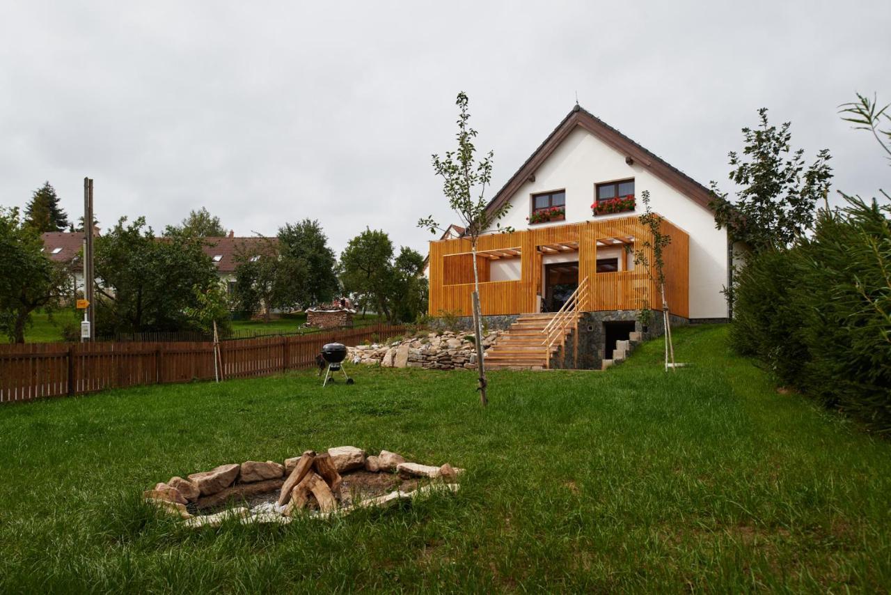 Chalupa Vojtechov Lísek Exteriör bild